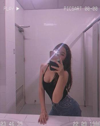 Cecilia, 24  female escort, Ann Arbor