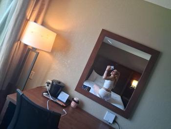 Alexis, 28  female escort, Ann Arbor