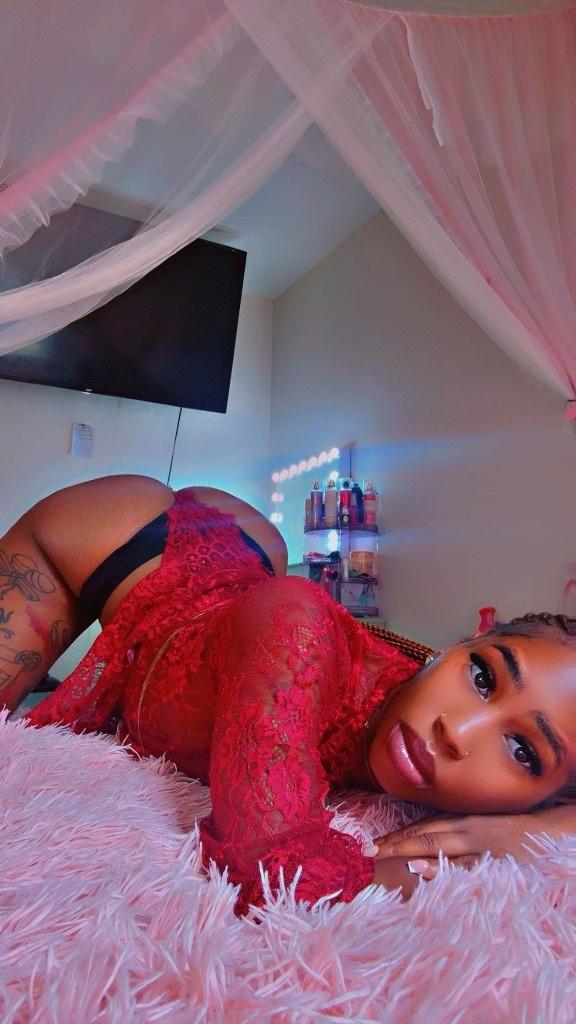 escort photo 3